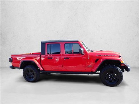Used 2022 Jeep Gladiator Mojave w/ Cold Weather Group AWD/4WD image 5