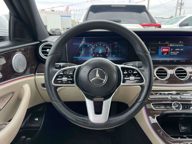 Used 2020 Mercedes-Benz E 350 Sedan image 15