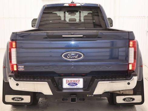 Certified 2019 Ford F350 Lariat w/ Lariat Ultimate Package image 9