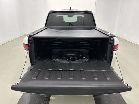 Used 2025 Rivian R1T Adventure AWD/4WD image 15