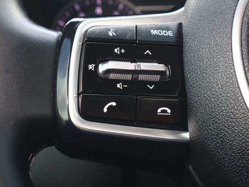 Used 2021 Kia Sorento SX image 24