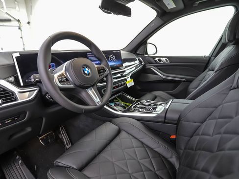 New 2026 BMW X5 xDrive40i w/ Executive Package image 10