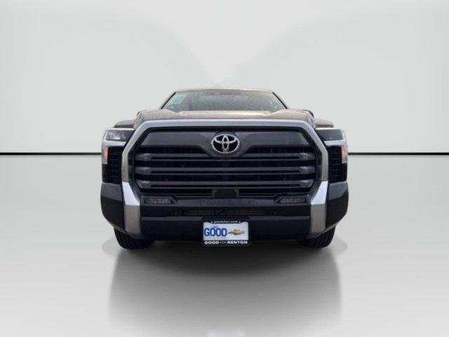 Used 2022 Toyota Tundra Limited AWD/4WD image 8