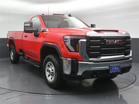 Used 2025 GMC Sierra 2500 Pro image 6