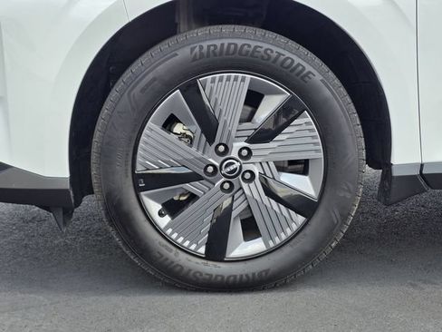 Used 2025 Nissan Murano SL AWD/4WD image 34