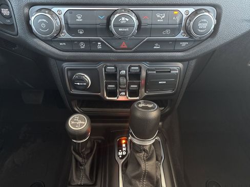 New 2026 Jeep Wrangler Sport image 39