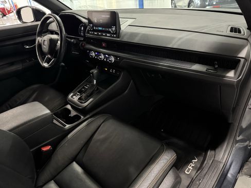 Used 2024 Honda CR-V Sport image 38
