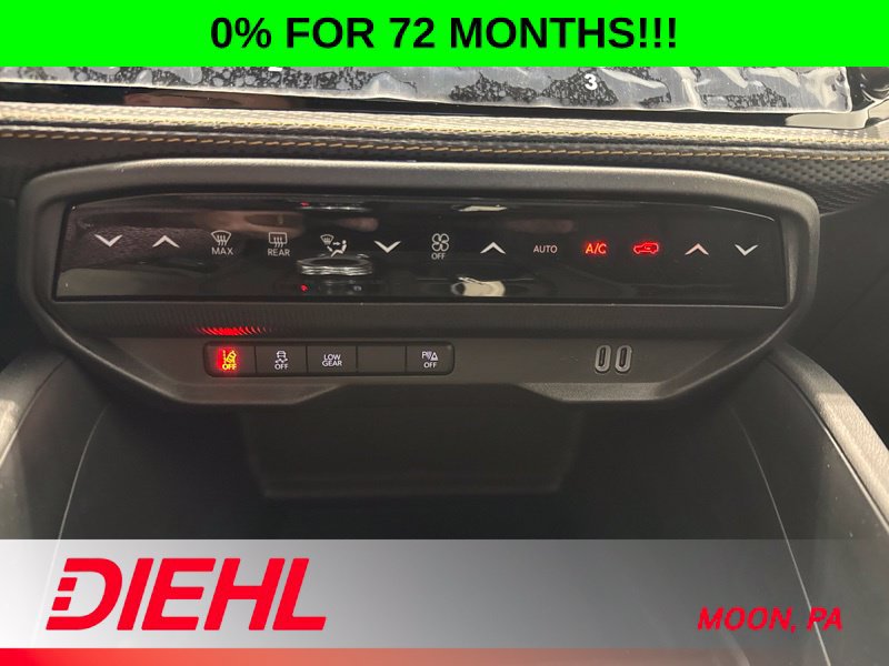 New 2026 Jeep Cherokee Limited AWD/4WD image 32