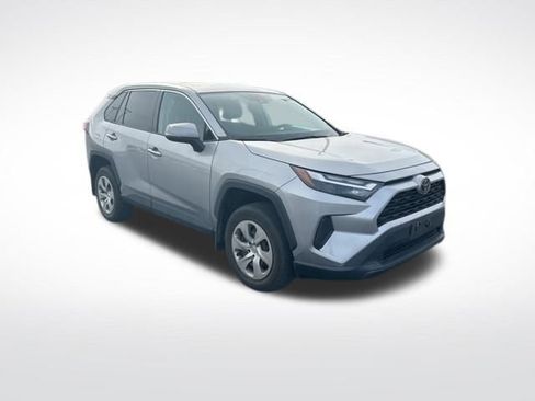 Used 2023 Toyota RAV4 LE image 3