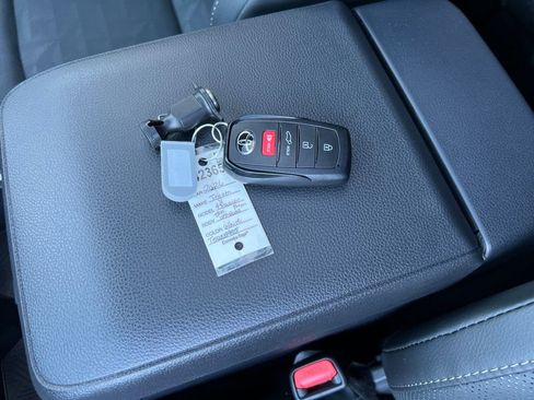 New 2026 Toyota 4Runner TRD Off-Road Premium image 29