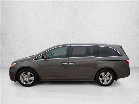 Used 2011 Honda Odyssey Touring image 8