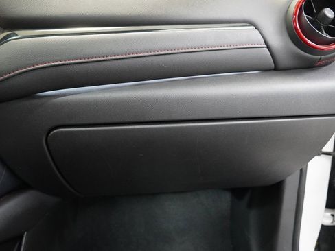 Used 2021 Chevrolet Blazer RS w/ Enhanced Convenience Package image 37