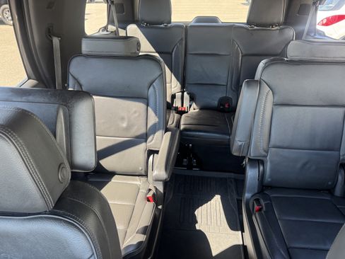 Used 2023 GMC Yukon Denali w/ Denali Reserve Package AWD/4WD image 13