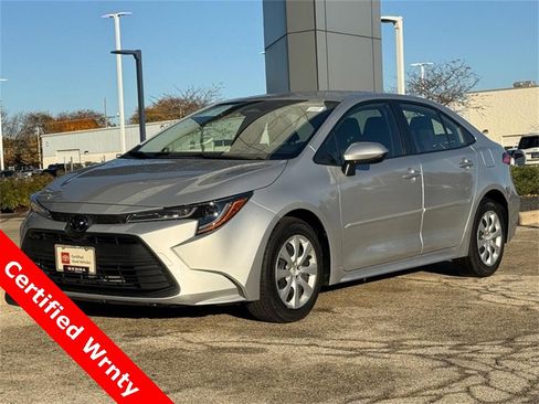 Used 2023 Toyota Corolla LE image 9