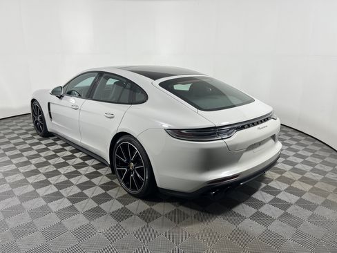 Certified 2023 Porsche Panamera Platinum Edition RWD image 3