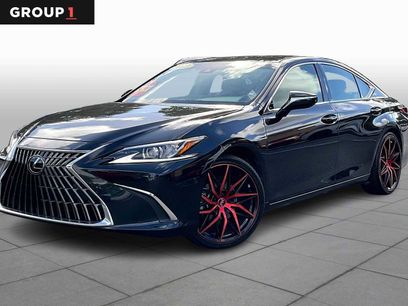 Used 2023 Lexus ES 350 w/ Premium Package