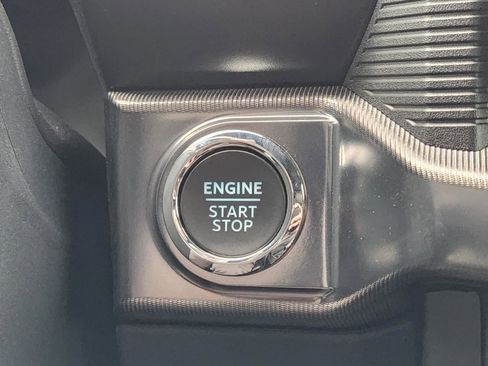 Used 2025 Ford F150 Raptor image 21