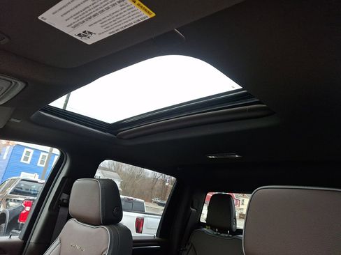 New 2026 GMC Sierra 3500 Denali w/ Denali Reserve Package image 14