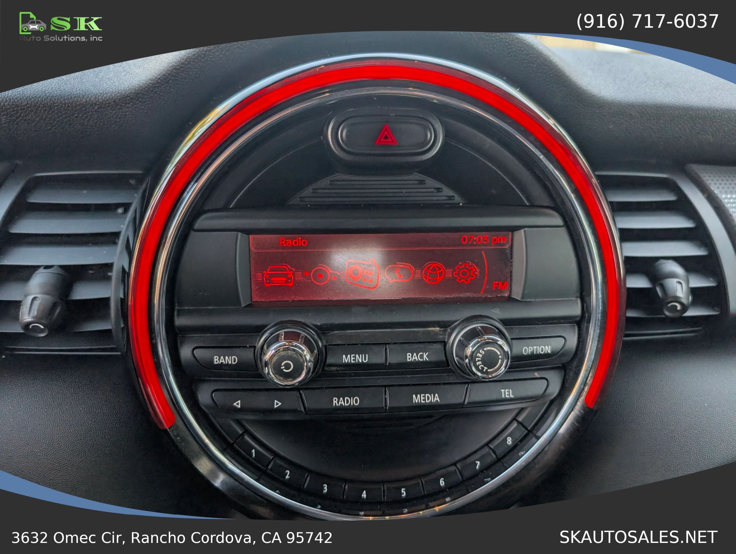 Used 2014 MINI Cooper 2-Door Hardtop FWD image 24