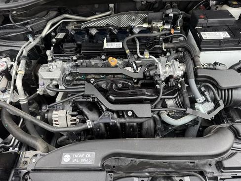 Used 2023 Toyota Corolla Cross LE FWD image 35