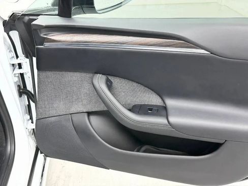 Used 2021 Tesla Model S Long Range AWD/4WD image 31