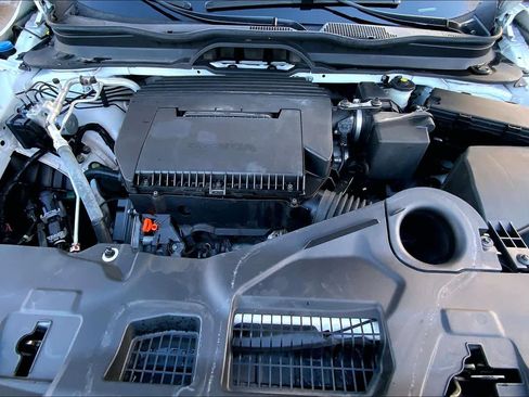 Used 2023 Honda Pilot Touring image 29