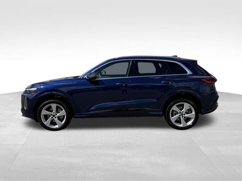 New 2025 Audi Q5 Premium Plus image 2