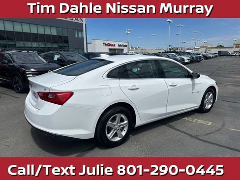 Used 2024 Chevrolet Malibu LT FWD image 12