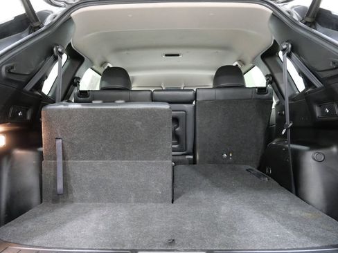 Used 2024 Mitsubishi Outlander SE image 27