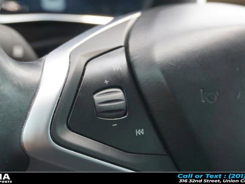 Used 2016 Tesla Model S 70D image 15