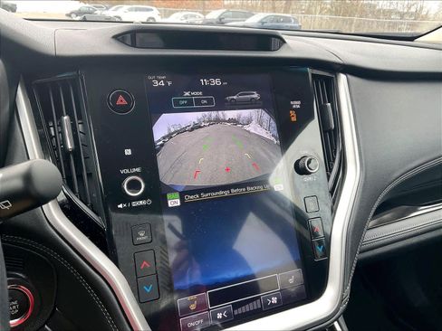 Used 2022 Subaru Outback Limited image 19