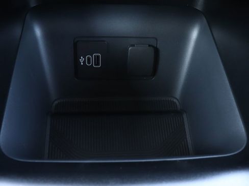 New 2026 Ford Explorer Active image 26