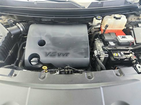 Used 2019 Chevrolet Traverse High Country image 44