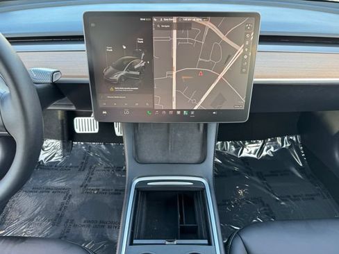 Used 2022 Tesla Model 3 Long Range AWD/4WD image 22