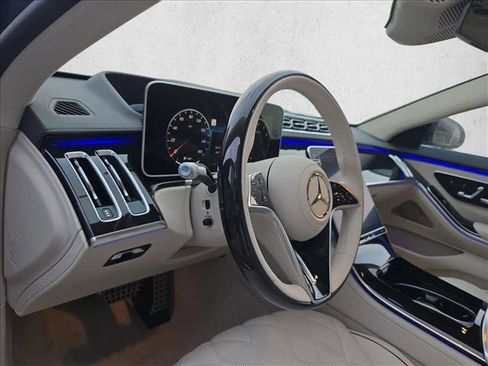 New 2026 Mercedes-Benz S 580 4MATIC Sedan image 3