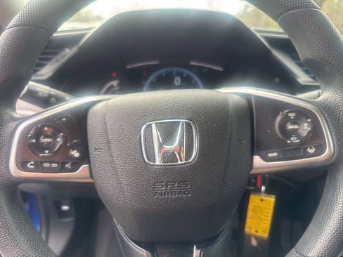 Used 2021 Honda Civic LX image 7