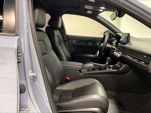 Used 2023 Honda Civic Sport Touring image 9