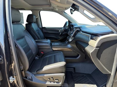 Used 2020 GMC Yukon XL Denali AWD/4WD image 14