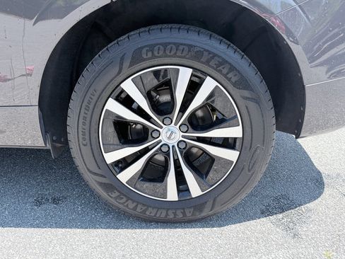 Used 2023 Volvo XC60 B5 Core FWD image 37