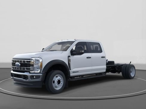 New 2025 Ford F550 4x4 Crew Cab Super Duty image 1