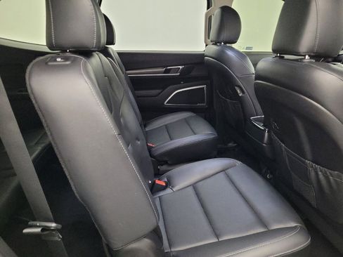 Used 2021 Kia Telluride S image 19