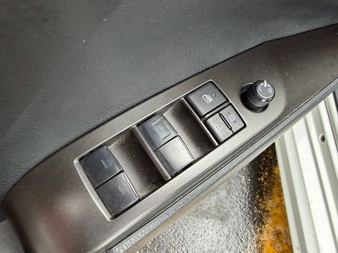 Certified 2023 Toyota Camry SE image 14