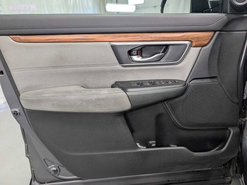 Used 2020 Honda CR-V EX image 38