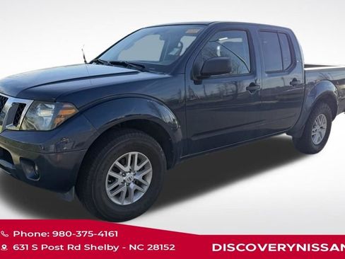 Certified 2019 Nissan Frontier SV image 1