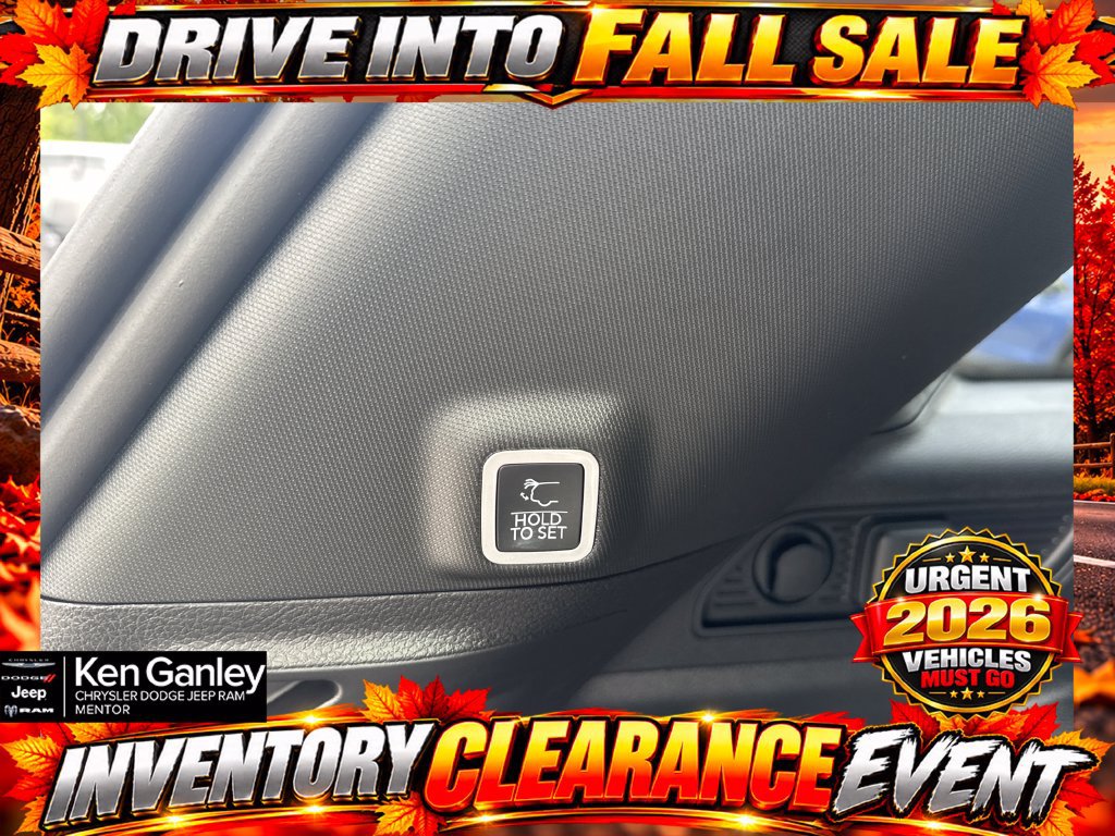 New 2026 Jeep Grand Cherokee Limited w/ Limited Altitude Package AWD/4WD image 10