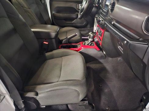Used 2021 Jeep Wrangler Unlimited Sport image 20