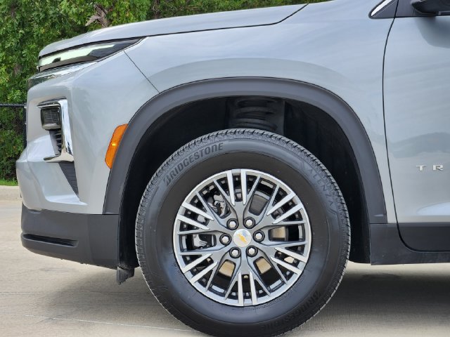 Used 2026 Chevrolet Traverse LT w/ Driver Confidence Package FWD image 10