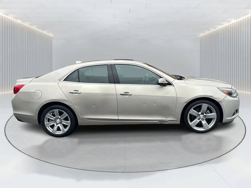 Used 2013 Chevrolet Malibu LTZ FWD image 8