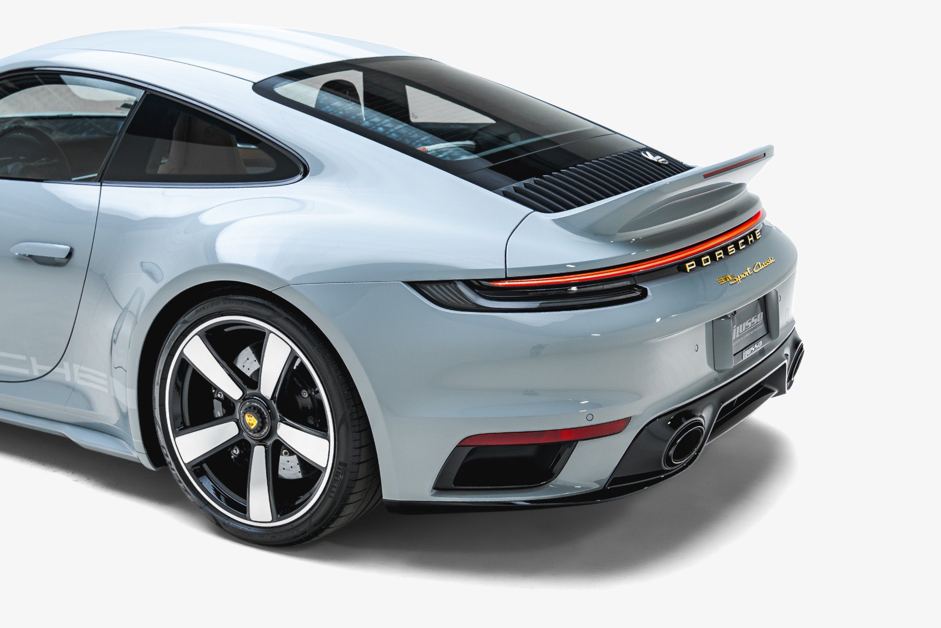 Used 2023 Porsche 911 Sport Classic RWD image 19