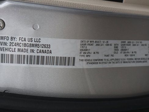 Used 2021 Chrysler Pacifica Touring-L image 55